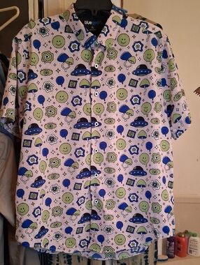 Blue Gear Short-Sleeve Button-Down‎ Shirt in Light Pink with Green & Blue ,XL